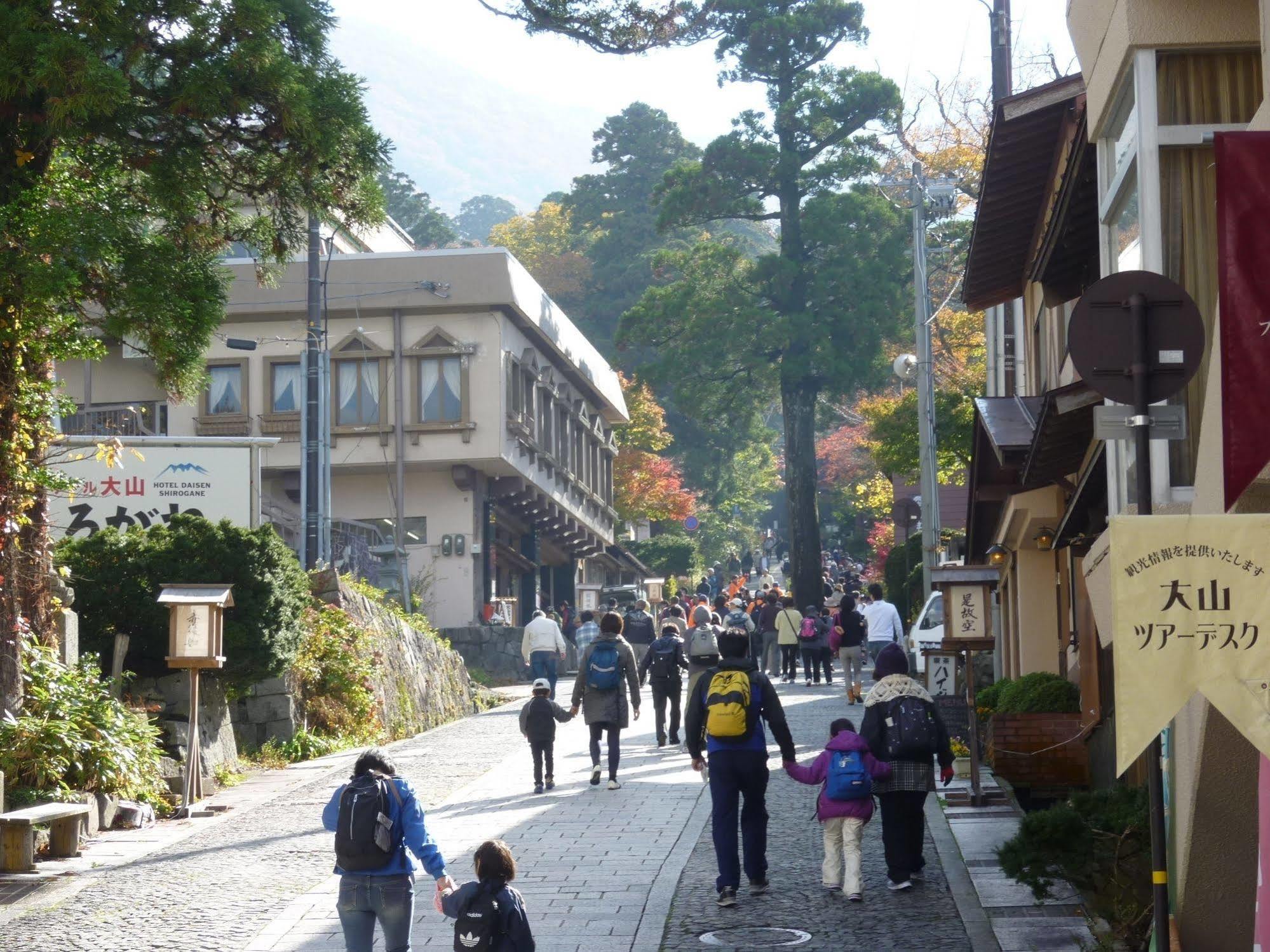 Hotel Daisen Shirogane Bagian luar foto