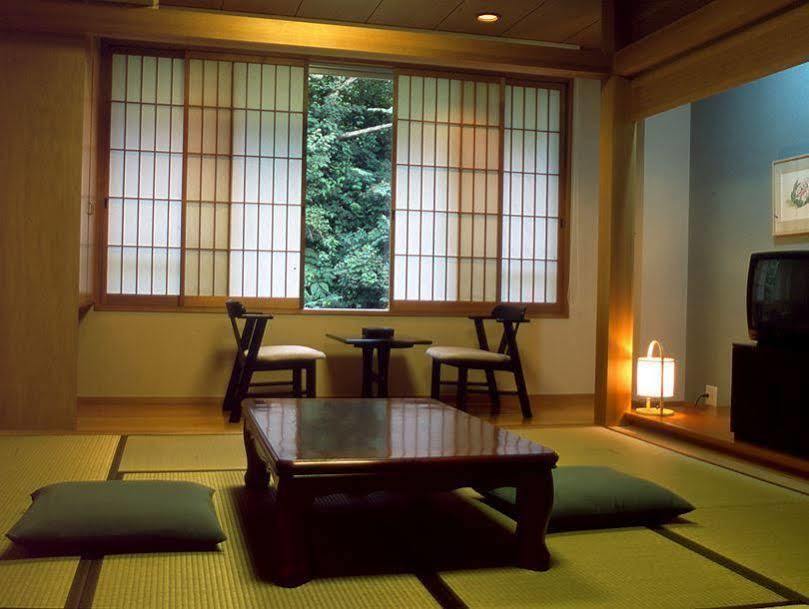 Hotel Daisen Shirogane Bagian luar foto